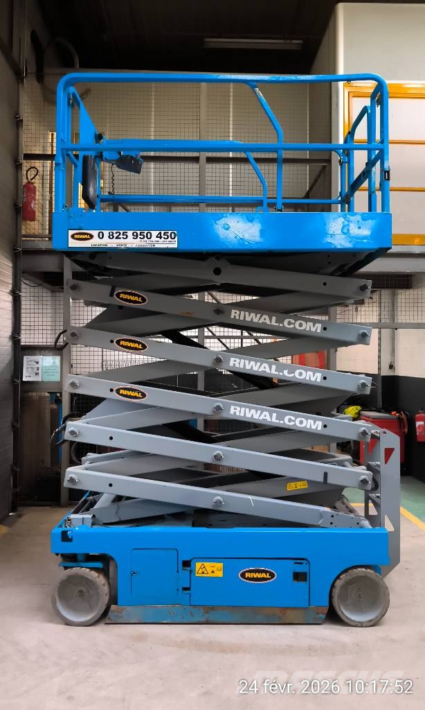 Genie GS 4047 Šķerveida pacēlāji