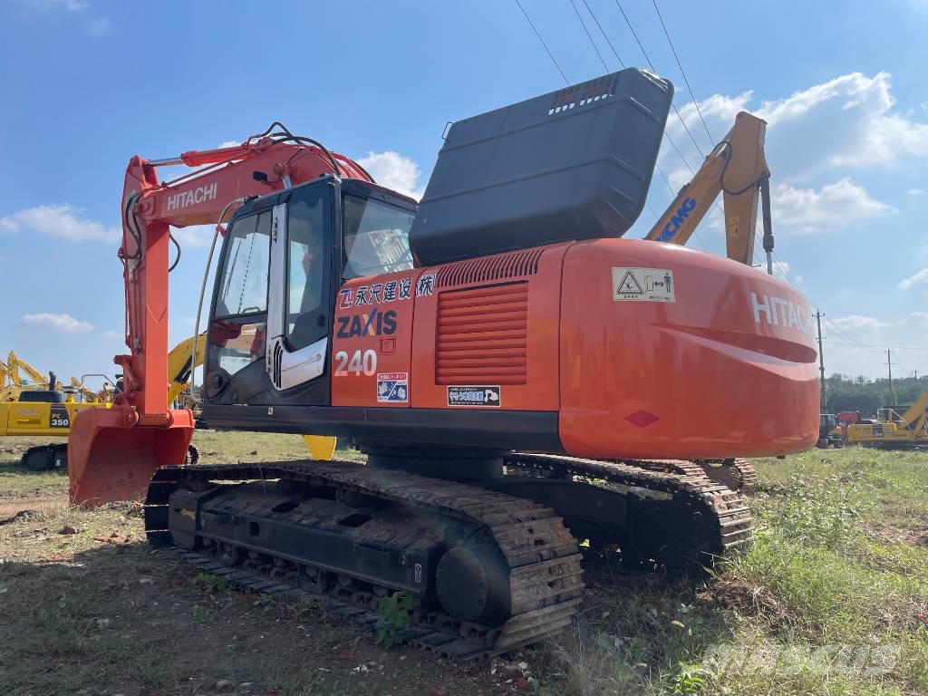 Hitachi ZX 240 Εκσκαφείς με ερπύστριες