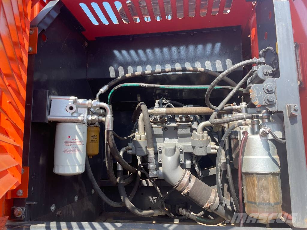 Hitachi ZX 240 Εκσκαφείς με ερπύστριες