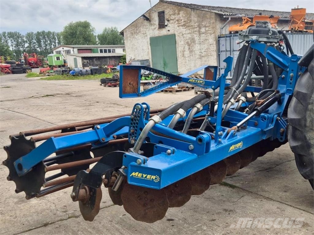 Meyer MIXI 6000 + Vogelsang Verteiler Spandiliquami