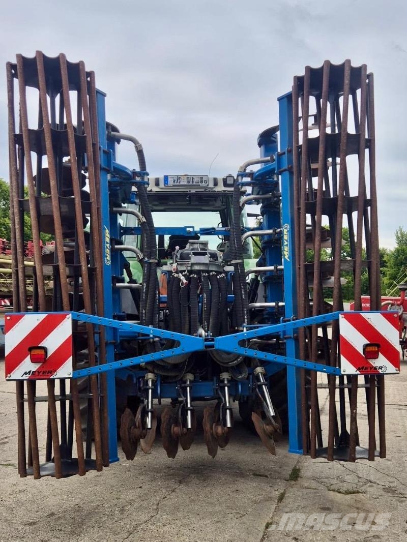 Meyer MIXI 6000 + Vogelsang Verteiler Spandiliquami