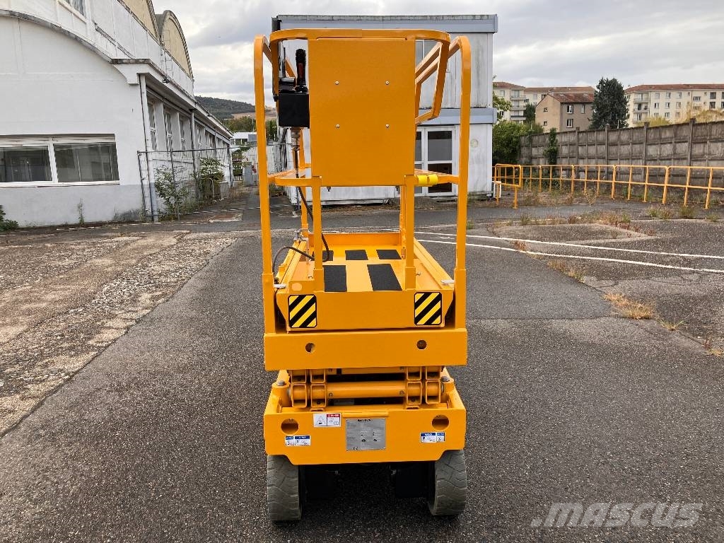 HAULOTTE COMPACT8 - NEW BATTERIES Schaarhoogwerkers