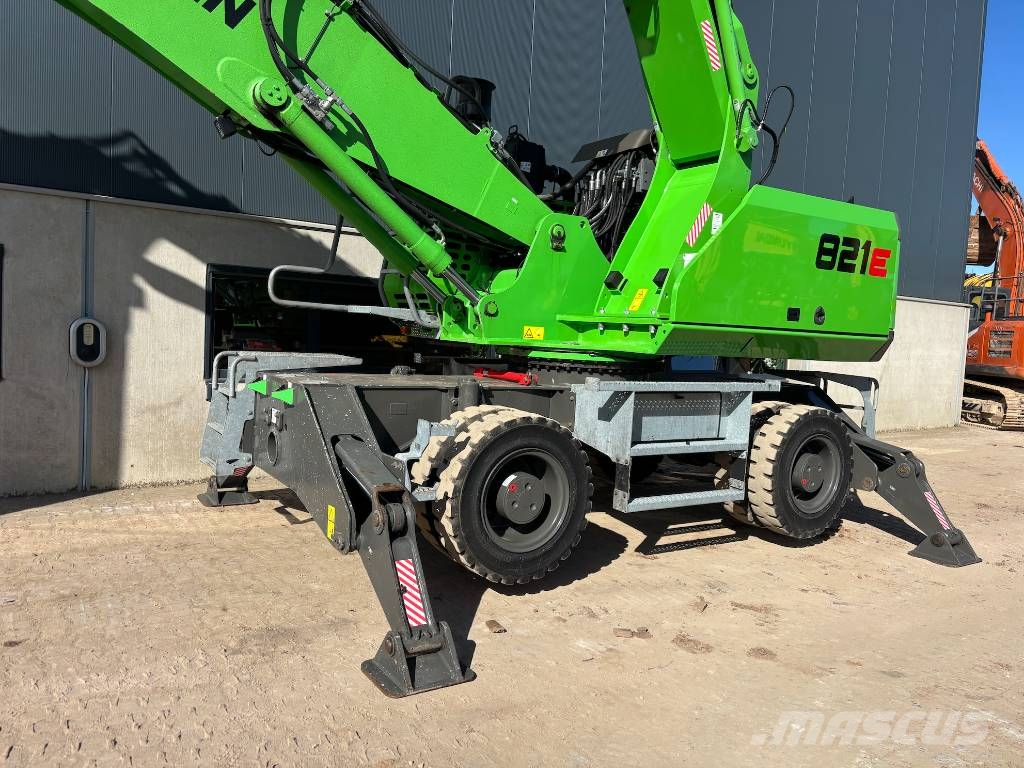 Sennebogen 821 M - 821 E - 821ME - 818 - 825 Βιομηχανικά μηχανήματα διαχείρισης αποβλήτων