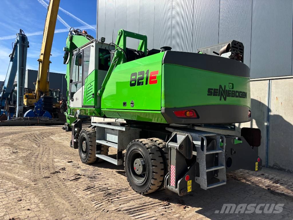 Sennebogen 821 M - 821 E - 821ME - 818 - 825 Βιομηχανικά μηχανήματα διαχείρισης αποβλήτων