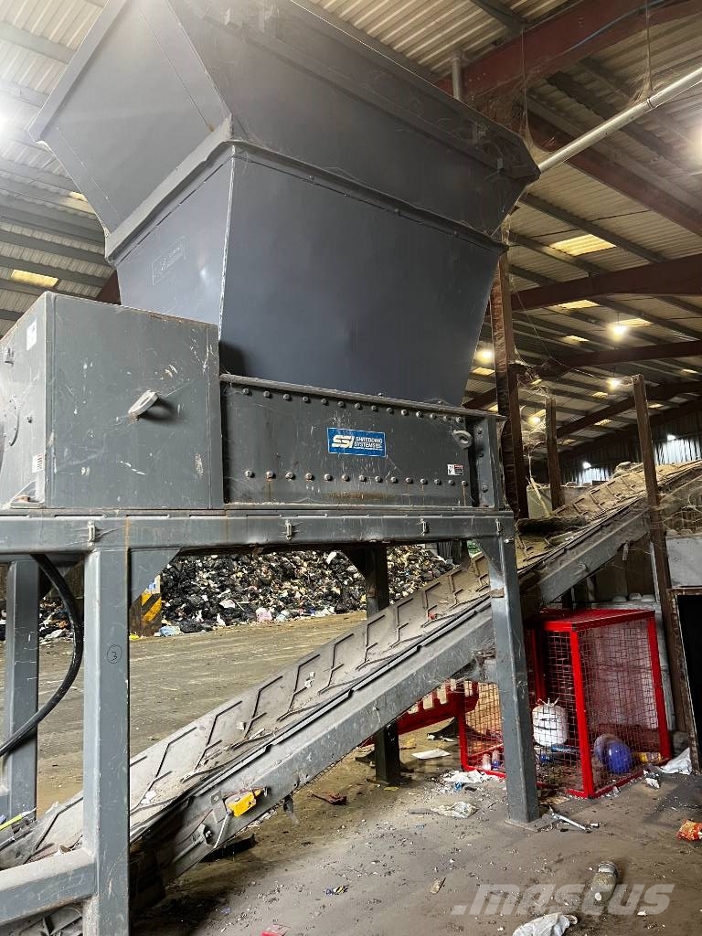 SSI SHREDDER آلات تمزيق المخلفات
