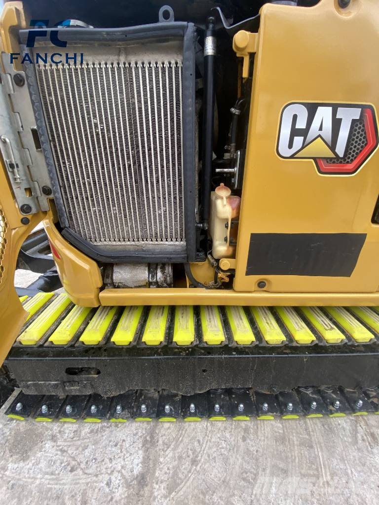 CAT 302 CR Mini bagri <7t