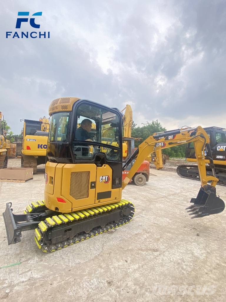 CAT 302 CR Mini bagri <7t