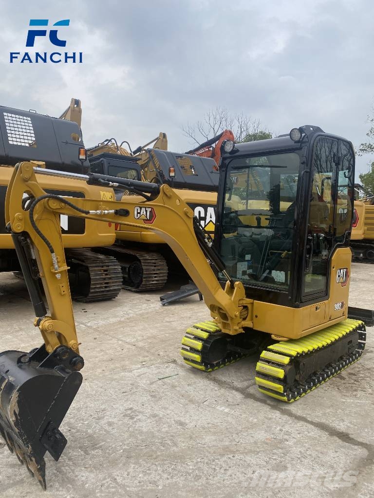 CAT 302 CR Mini bagri <7t