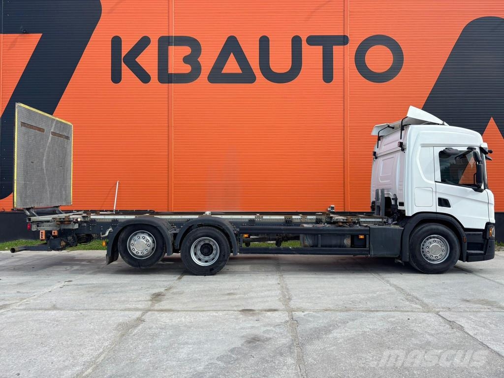 Scania P 500 6x2*4 9 TON FRONT AXLE / RETARDER Шасі з кабіною