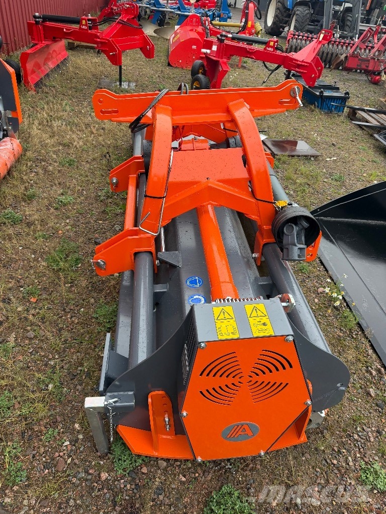 Agrimaster SRV3,20 Pļaujmašīnas/pašgājēji