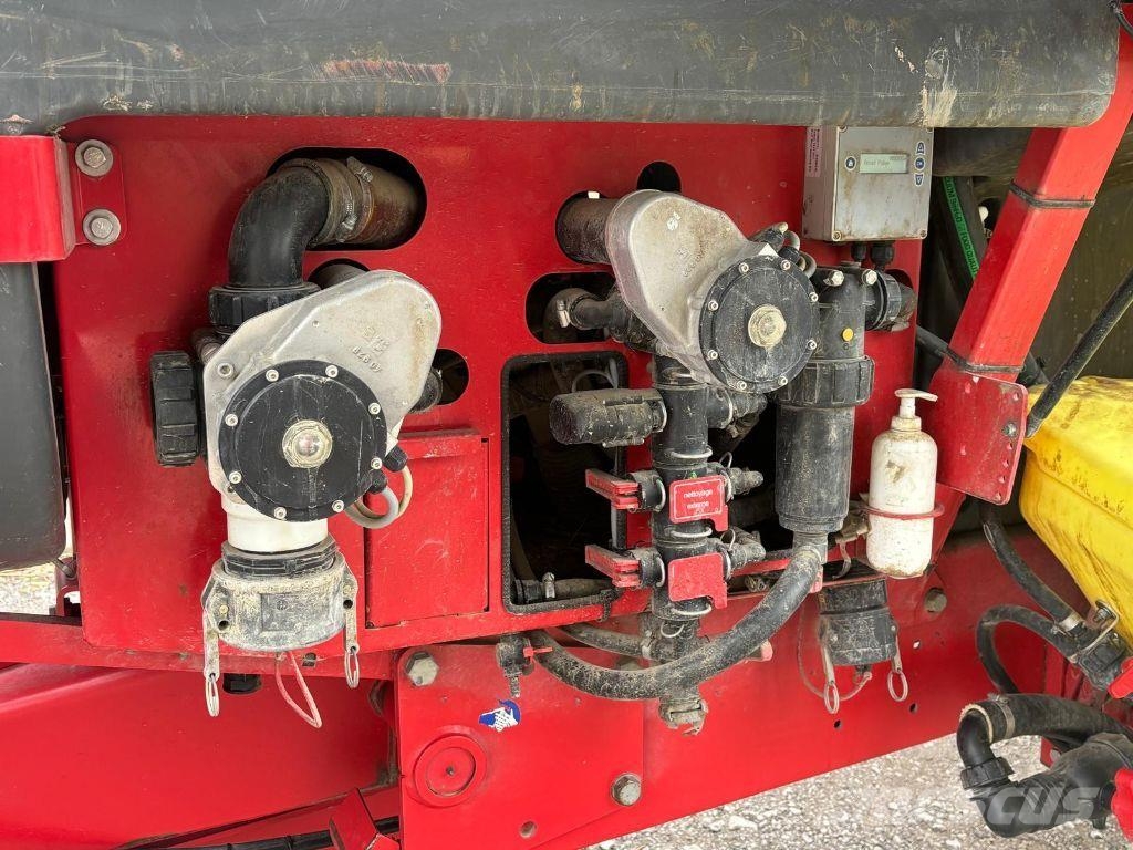 Vicon iXTrack B36 Getrokken spuitmachines