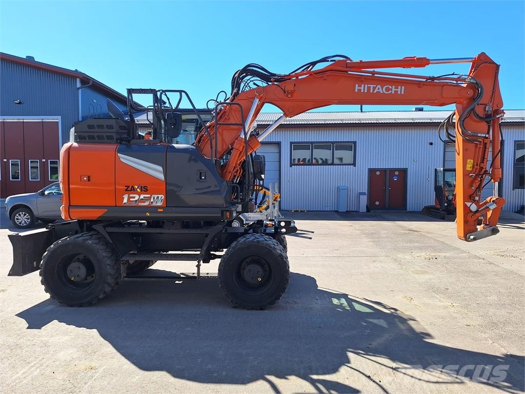 Hitachi ZX135W-7 STAGE 5, 1-OMISTAJA Εκσκαφείς με τροχούς - λάστιχα