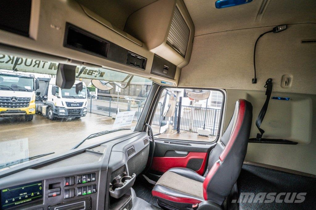 Volvo FMX 460 GLOB + HYDR 트랙터 유닛
