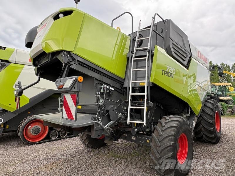 CLAAS TRION 720 حصادات