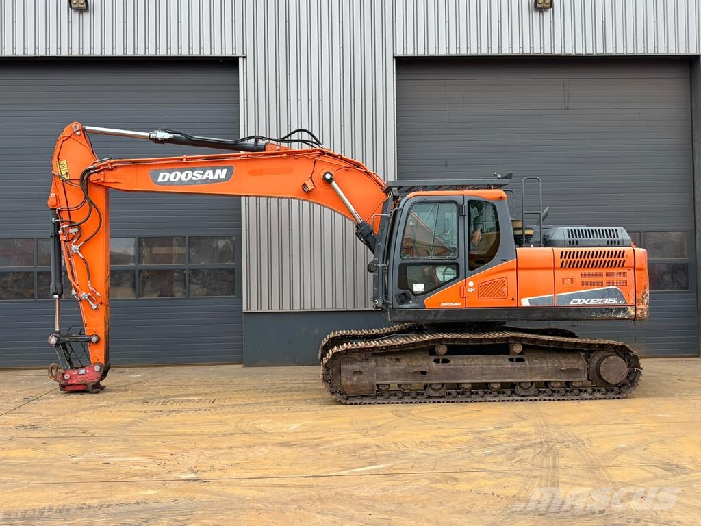 Doosan DX235NLC-5 Excavadoras sobre orugas