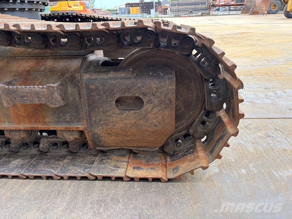 Doosan DX235NLC-5 Excavadoras sobre orugas