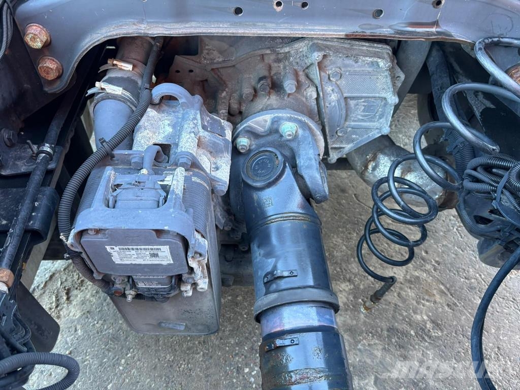 MAN TGX 28.500 6x2 XXL CAB / INTARDER / DOUBLE BOGIE Camiones tractor