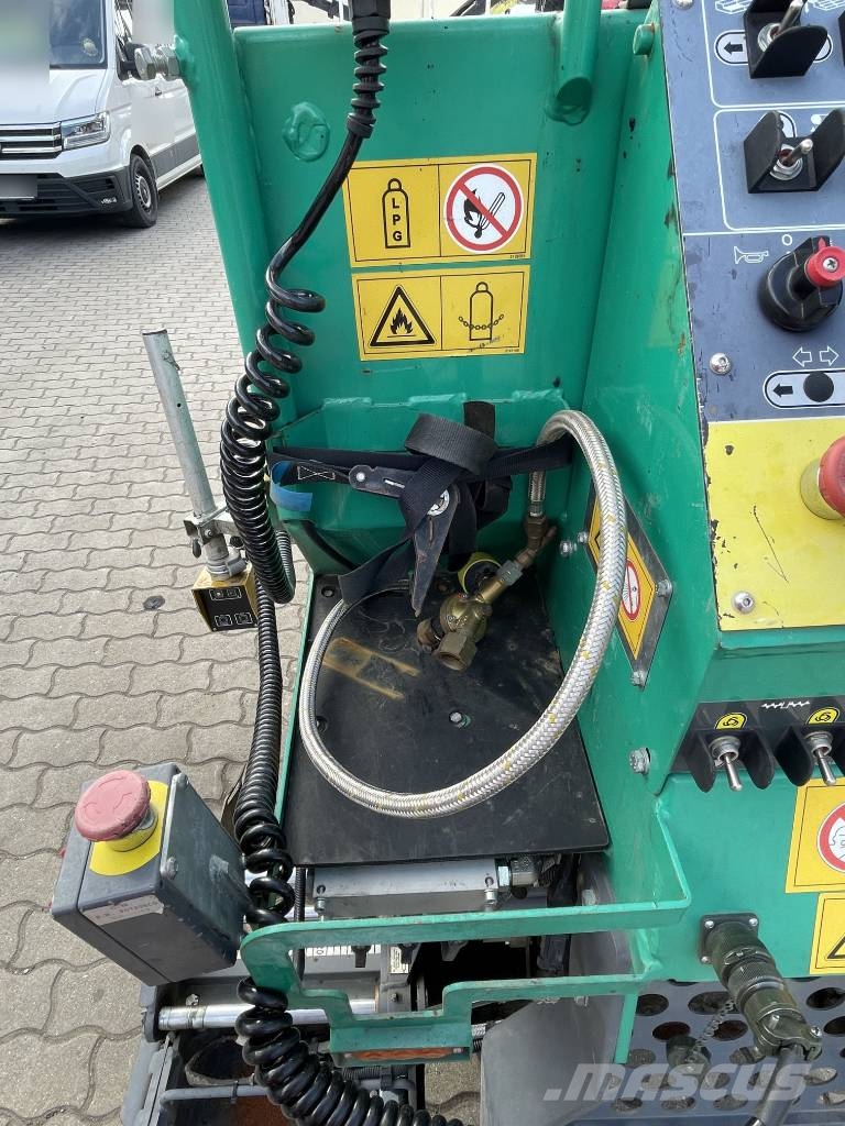 Vögele Mini 500 Raupenfertiger mit 2 Kopf Ultraschall معدات السفلتة
