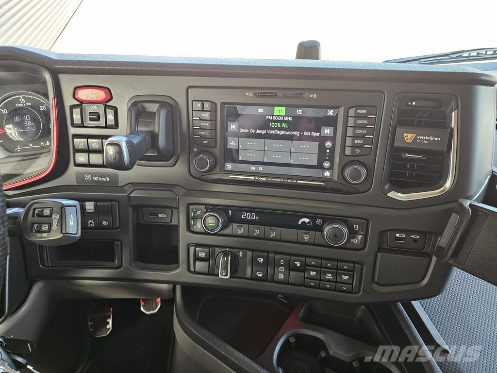 Scania S580 V8 4x2 / 50 YEAR EDITION / PARKING COOLER / 2 Cabezas tractoras