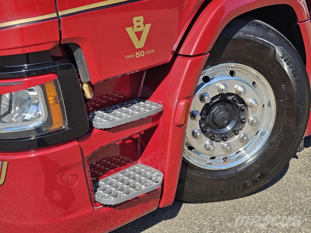 Scania S580 V8 4x2 / 50 YEAR EDITION / PARKING COOLER / 2 Sattelzugmaschinen