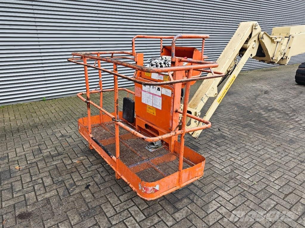 Aichi SR 21 AJ Teleskopbühnen