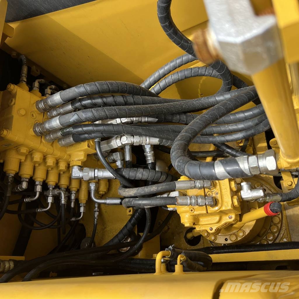 Komatsu PC 130-8 履带挖掘机