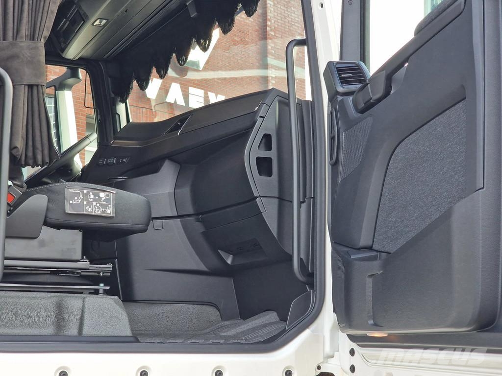 MAN TGX 18.520 4x2 - NEW - Show truck - Retarder - Nig Trekkvogner