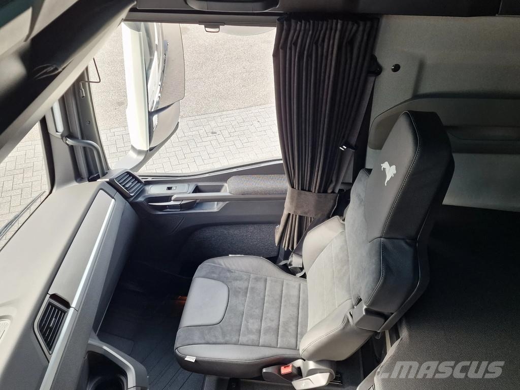MAN TGX 18.520 4x2 - NEW - Show truck - Retarder - Nig Trekkvogner