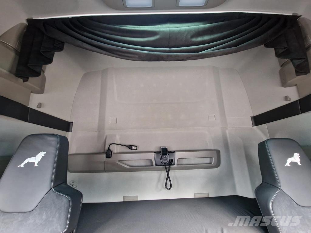 MAN TGX 18.520 4x2 - NEW - Show truck - Retarder - Nig Trekkvogner