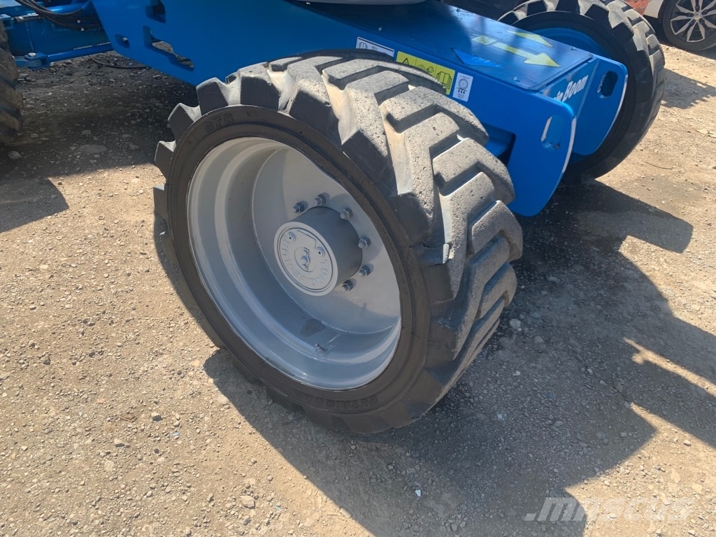 Genie Z 45/25 J RT Kĺbové plošiny