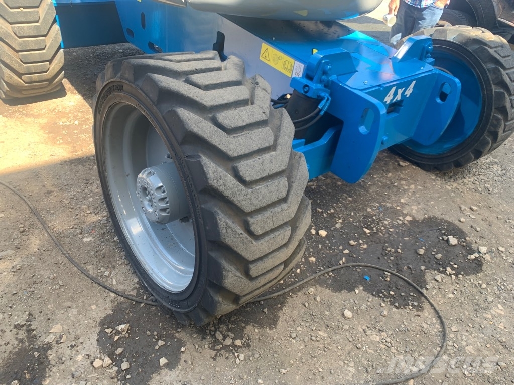 Genie Z 45/25 J RT Kĺbové plošiny