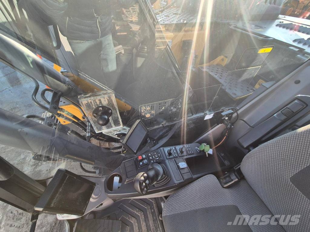 Volvo ECR 235 EL Bageri gusjeničari