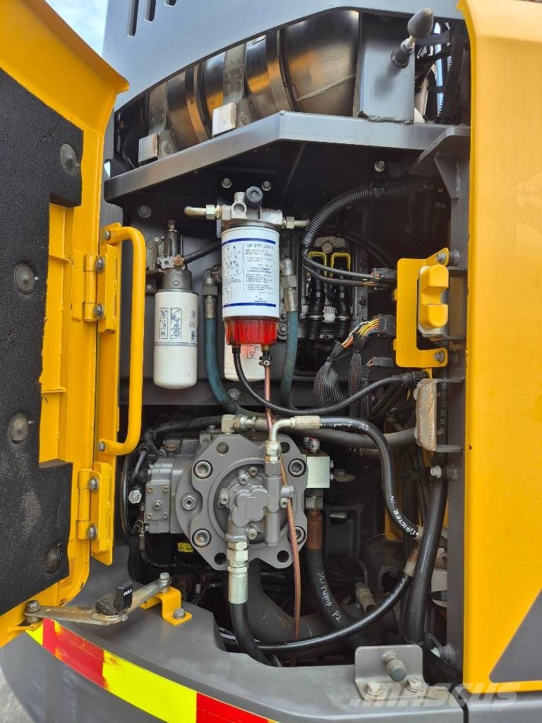 Volvo ECR 235 EL Rupsgraafmachines