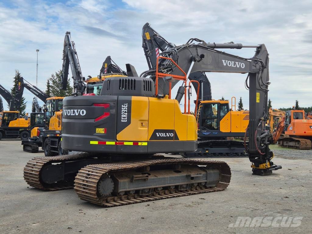 Volvo ECR 235 EL Rupsgraafmachines