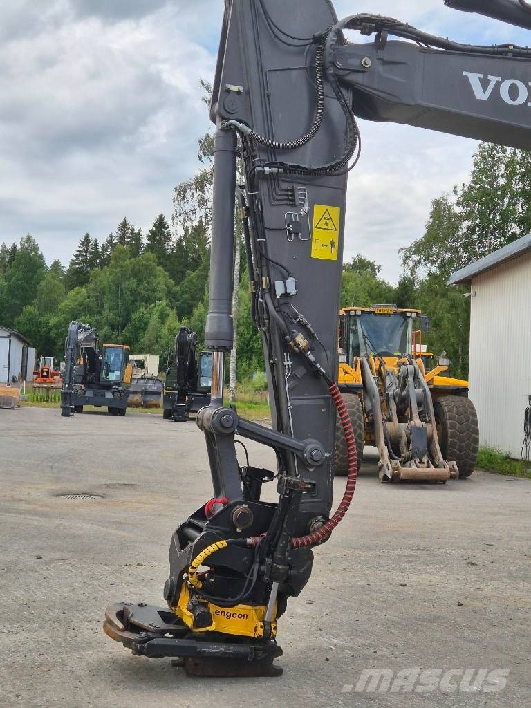 Volvo ECR 235 EL Rupsgraafmachines