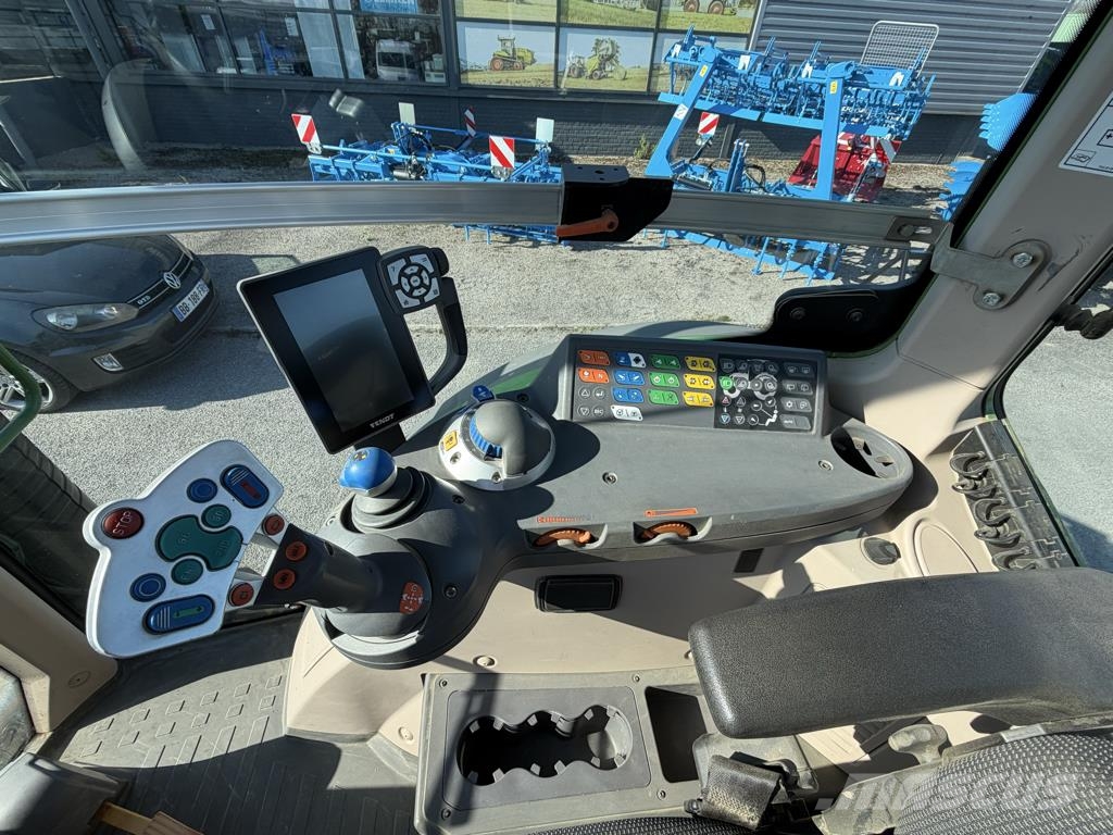 Fendt 311 S4 PROFI الجرارات