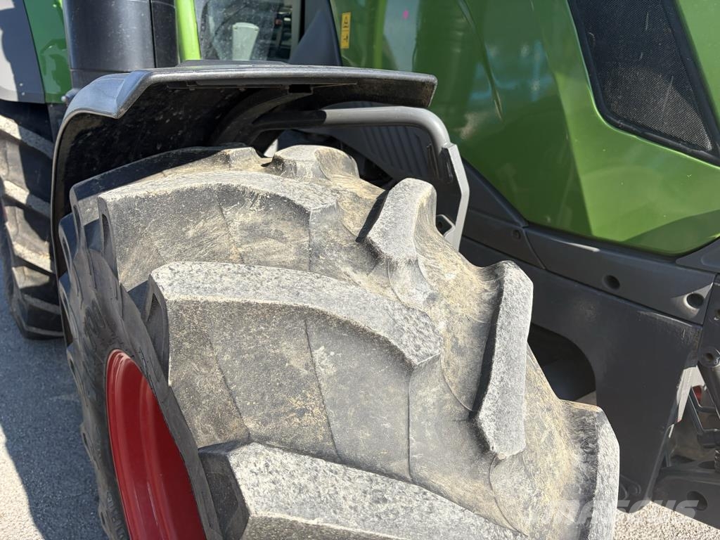 Fendt 311 S4 PROFI الجرارات