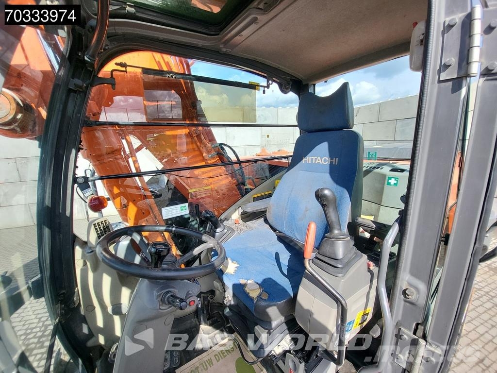 Hitachi ZX210W -3 Wielgraafmachines