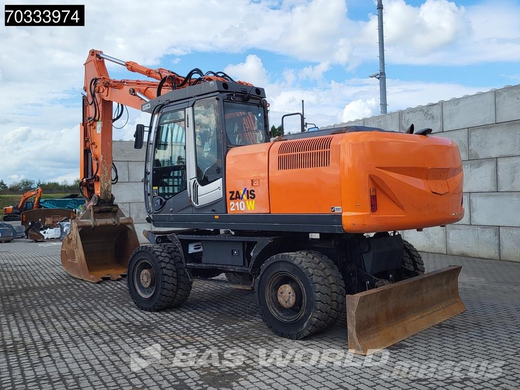 Hitachi ZX210W -3 Wielgraafmachines