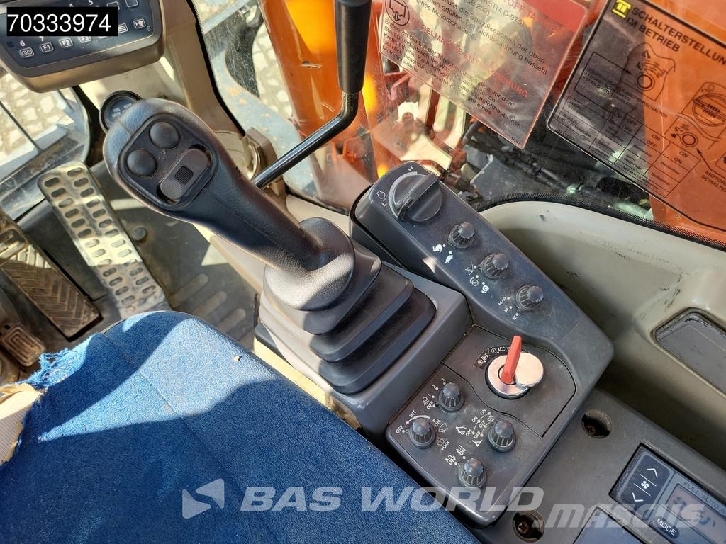 Hitachi ZX210W -3 Wielgraafmachines