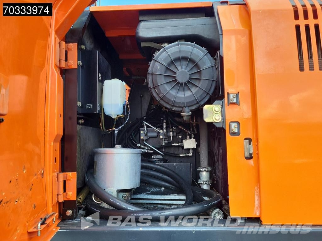 Hitachi ZX210W -3 Wielgraafmachines