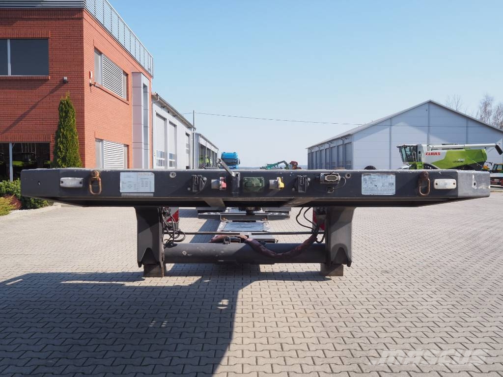 Recker SANR-38 Tieflader-Auflieger