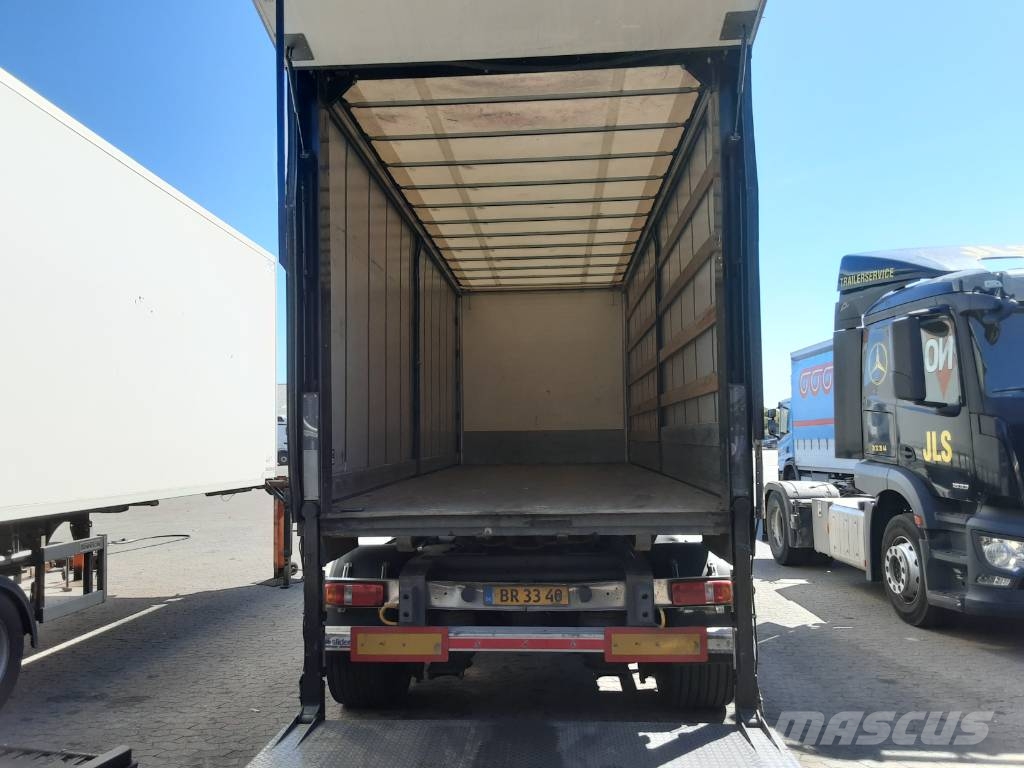 VAK LINK GARDIN MED LIFT Semirremolques con caja de lona