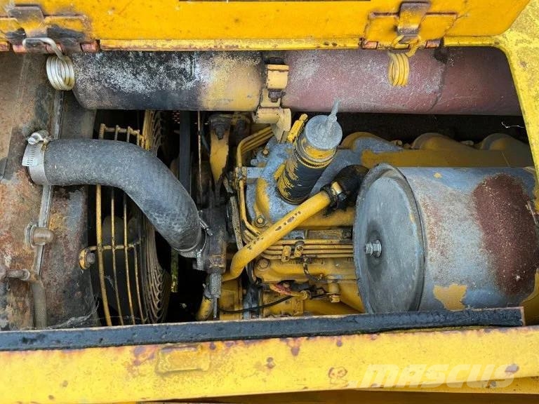 CAT 931 Larvebåndslæssere