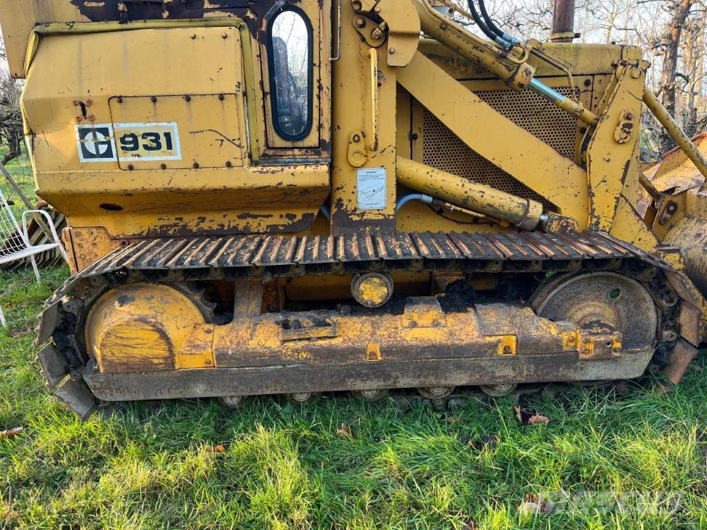 CAT 931 Larvebåndslæssere
