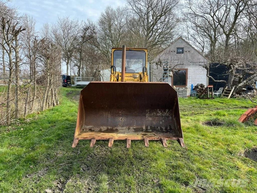 CAT 931 Larvebåndslæssere