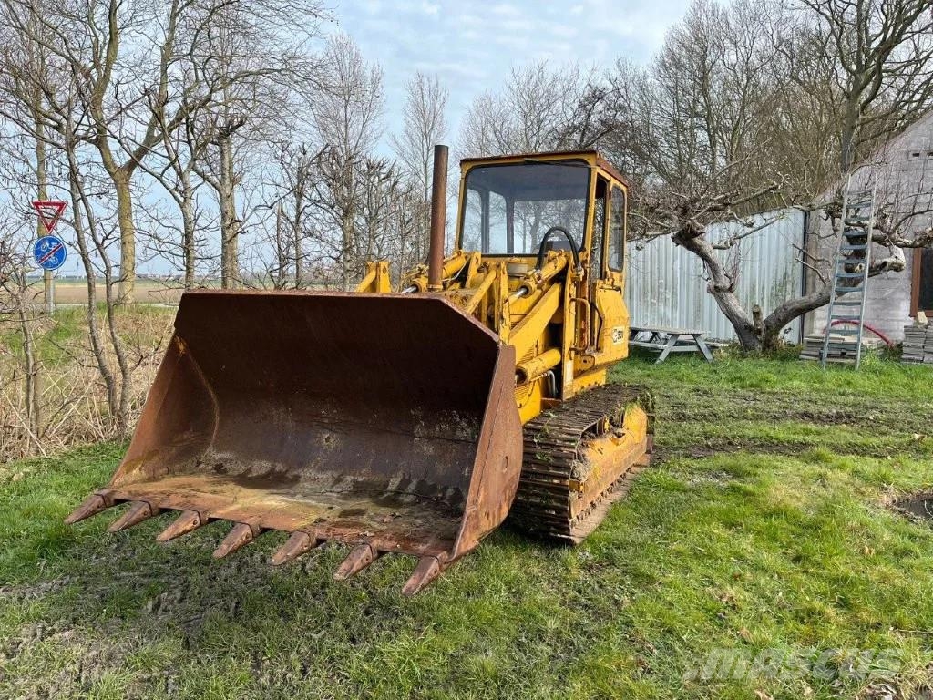 CAT 931 Larvebåndslæssere