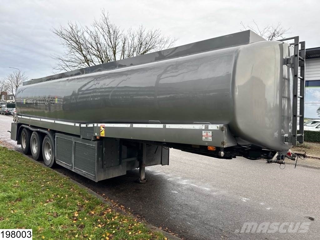 Hage und Knapp Fuel 40.000 Liter, 6 Comp, ADR Poluprikolice cisterne