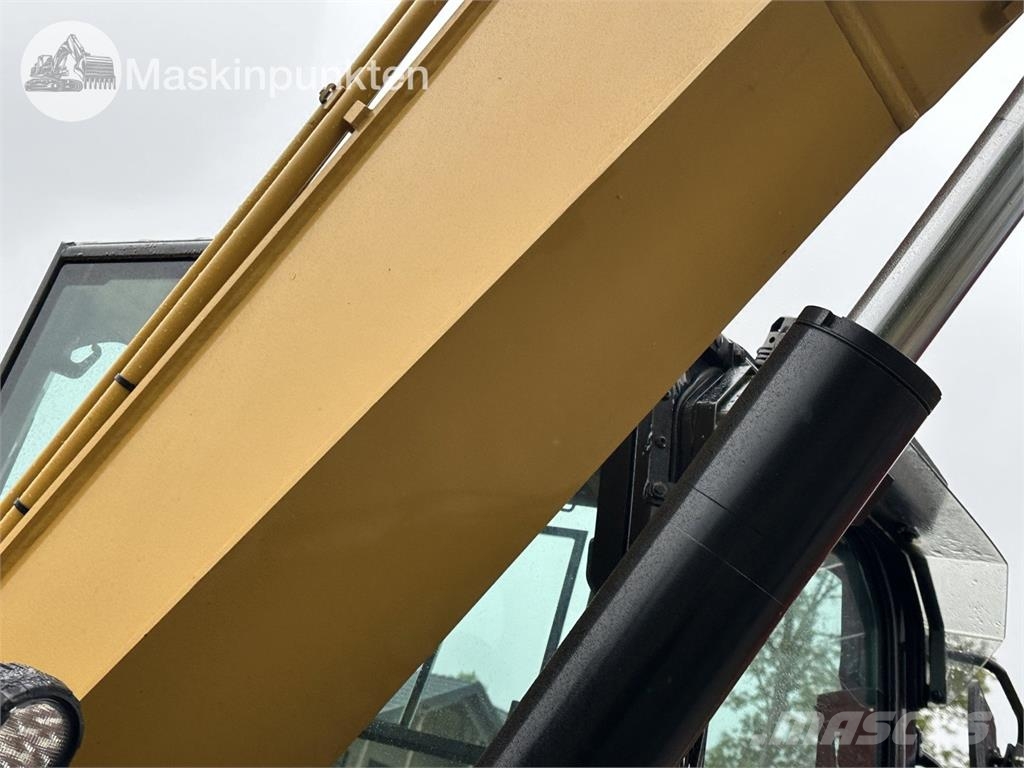 CAT 307.5 Roomikekskavaatorid
