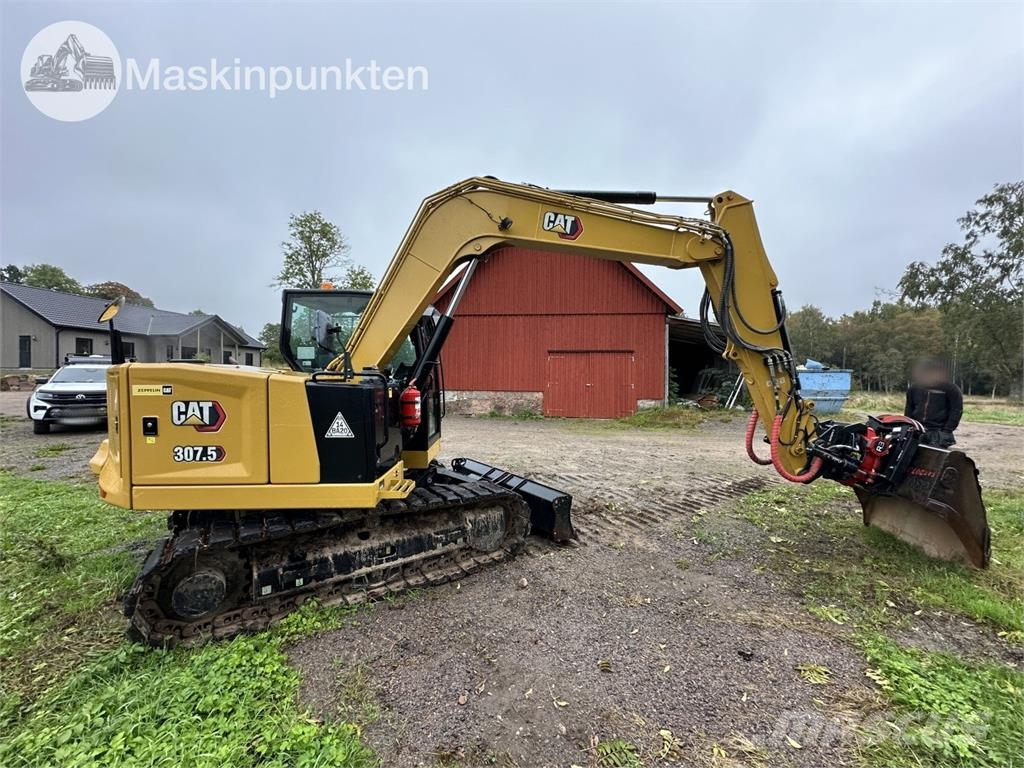 CAT 307.5 Roomikekskavaatorid